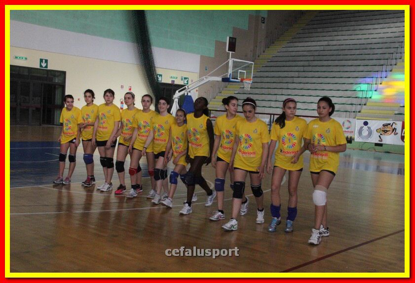 140430 volley 265_tn.jpg